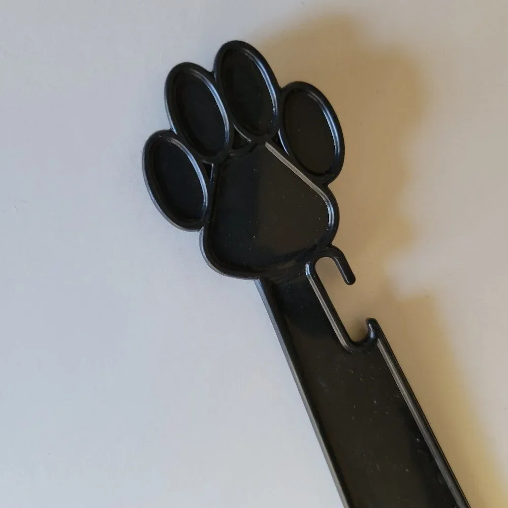 Clothes Kid Hangers 20 Piece Paw Print Puppy Dog Hangers Apparel Plastic Black